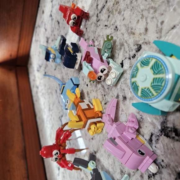 Sea Creature Building Block Set - Picture 4 of 8